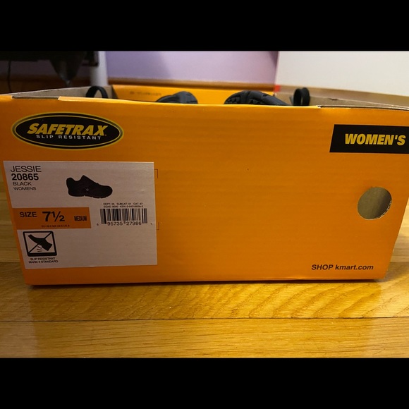 Women’s Safetrax Slip Resistant Shoes Size 7.5 - Picture 5 of 5